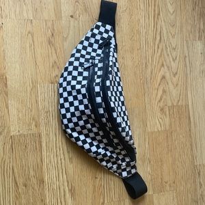 ARDENE Fanny bag black and white checker board style